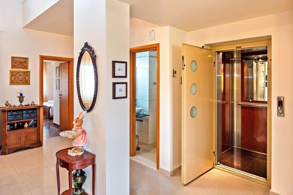 Art Antique Deluxe Villa Ierapetra  Ngoại thất bức ảnh